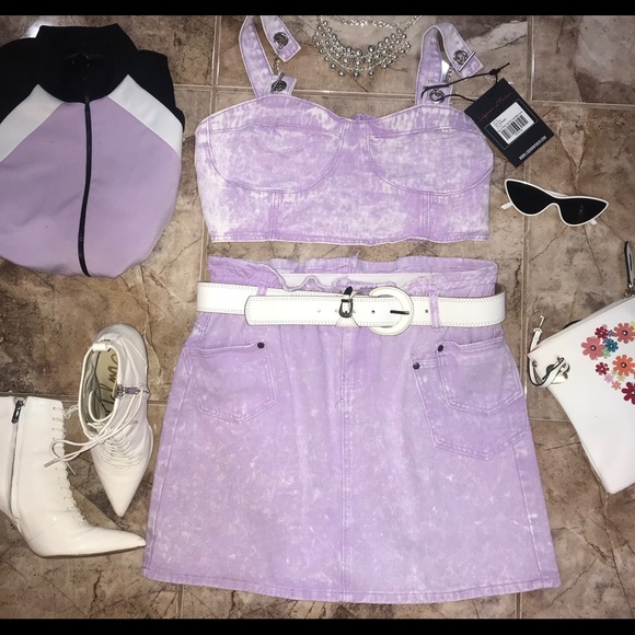 Liquor n Poker Lilac Acid Wash Crop Top size US 12 - Picture 2 of 6